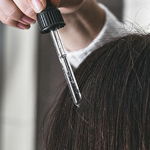sesame oil help to thicken hair